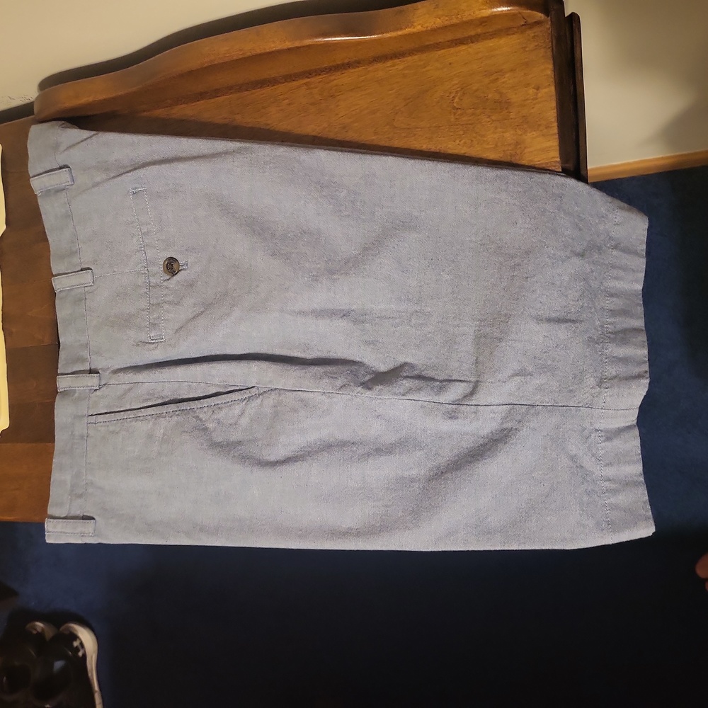 Brooks brothers shorts. Never worn. Size 35